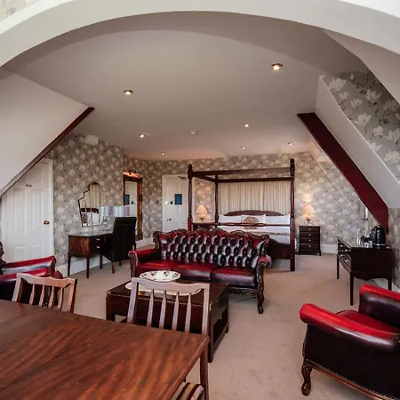 Hotel Rushpool Hall *