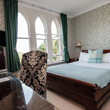 Rushpool Hall *